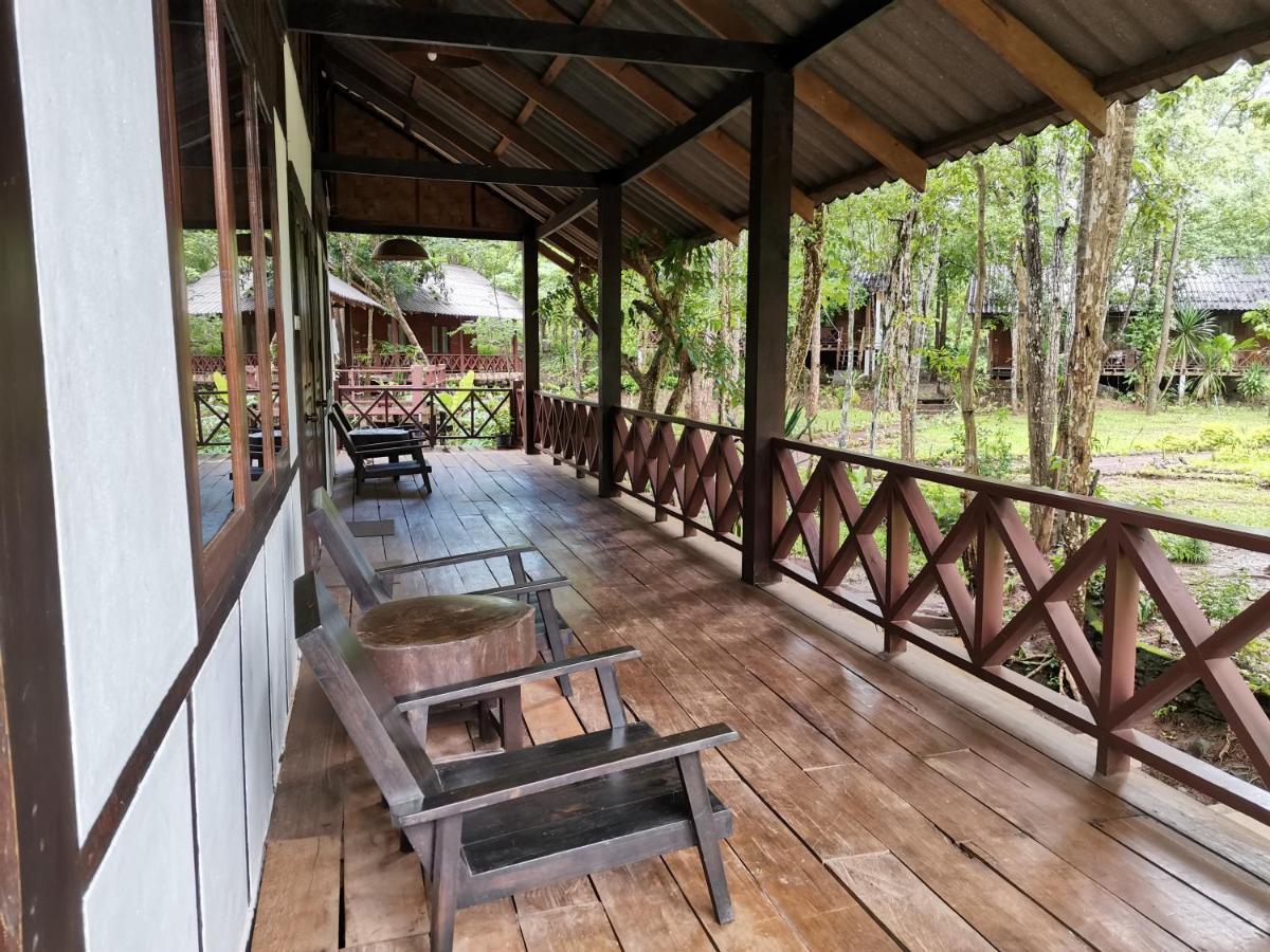Tadlo Lodge Beng Exterior photo