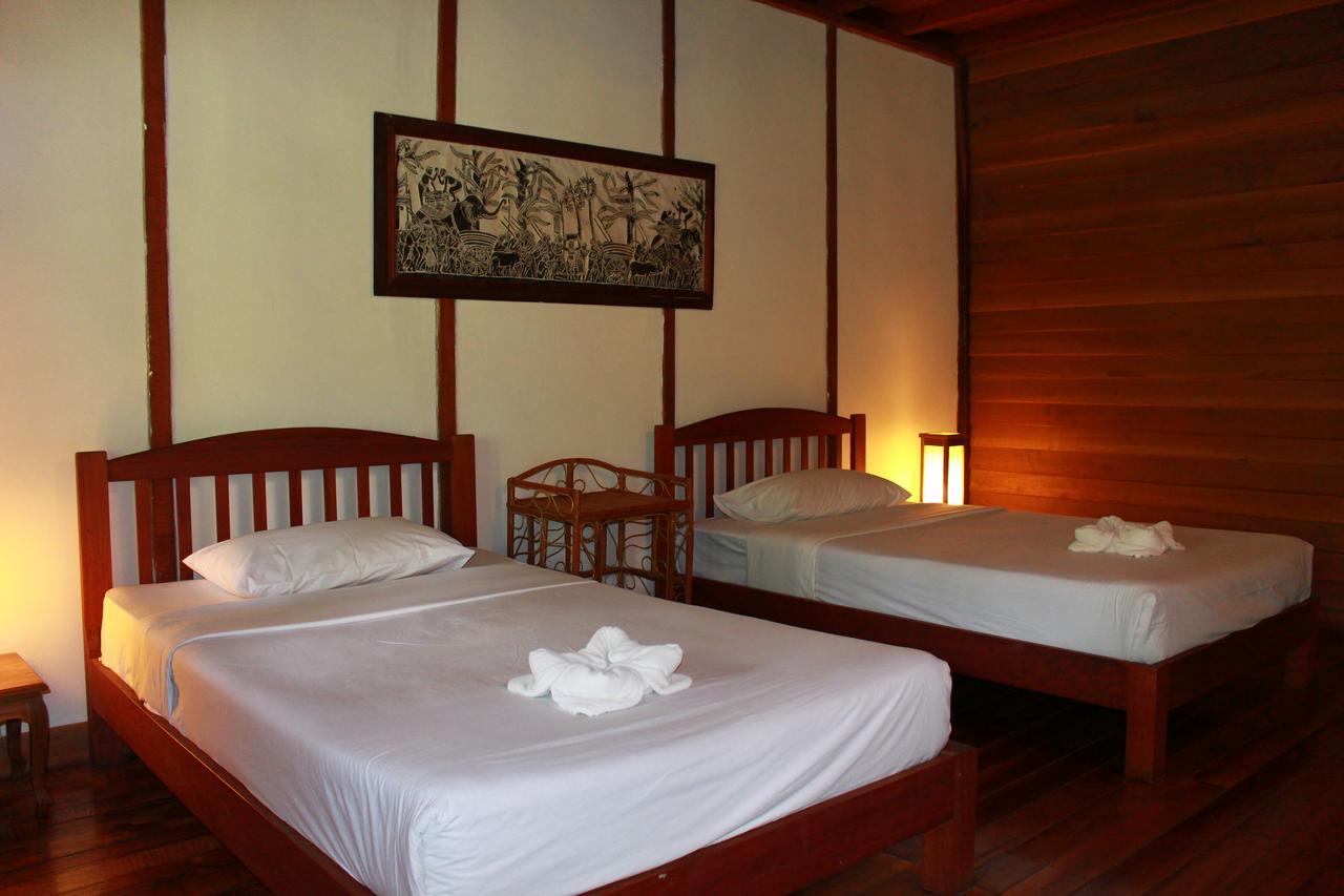 Tadlo Lodge Beng Exterior photo