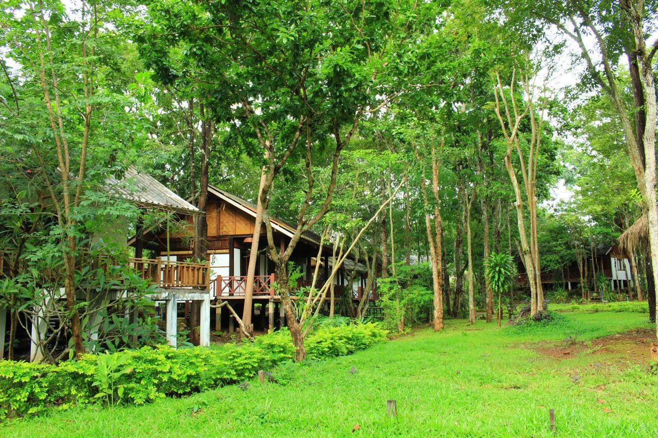 Tadlo Lodge Beng Exterior photo