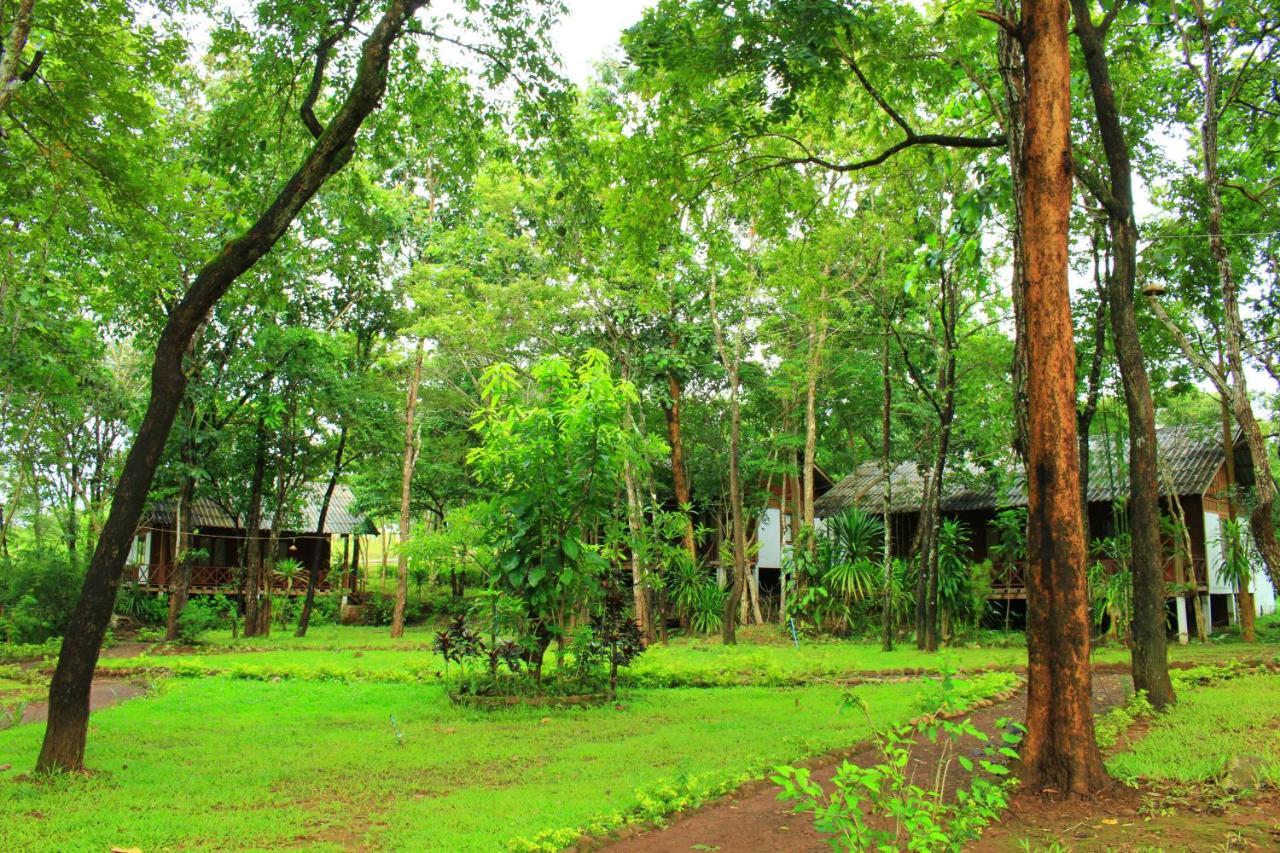 Tadlo Lodge Beng Exterior photo