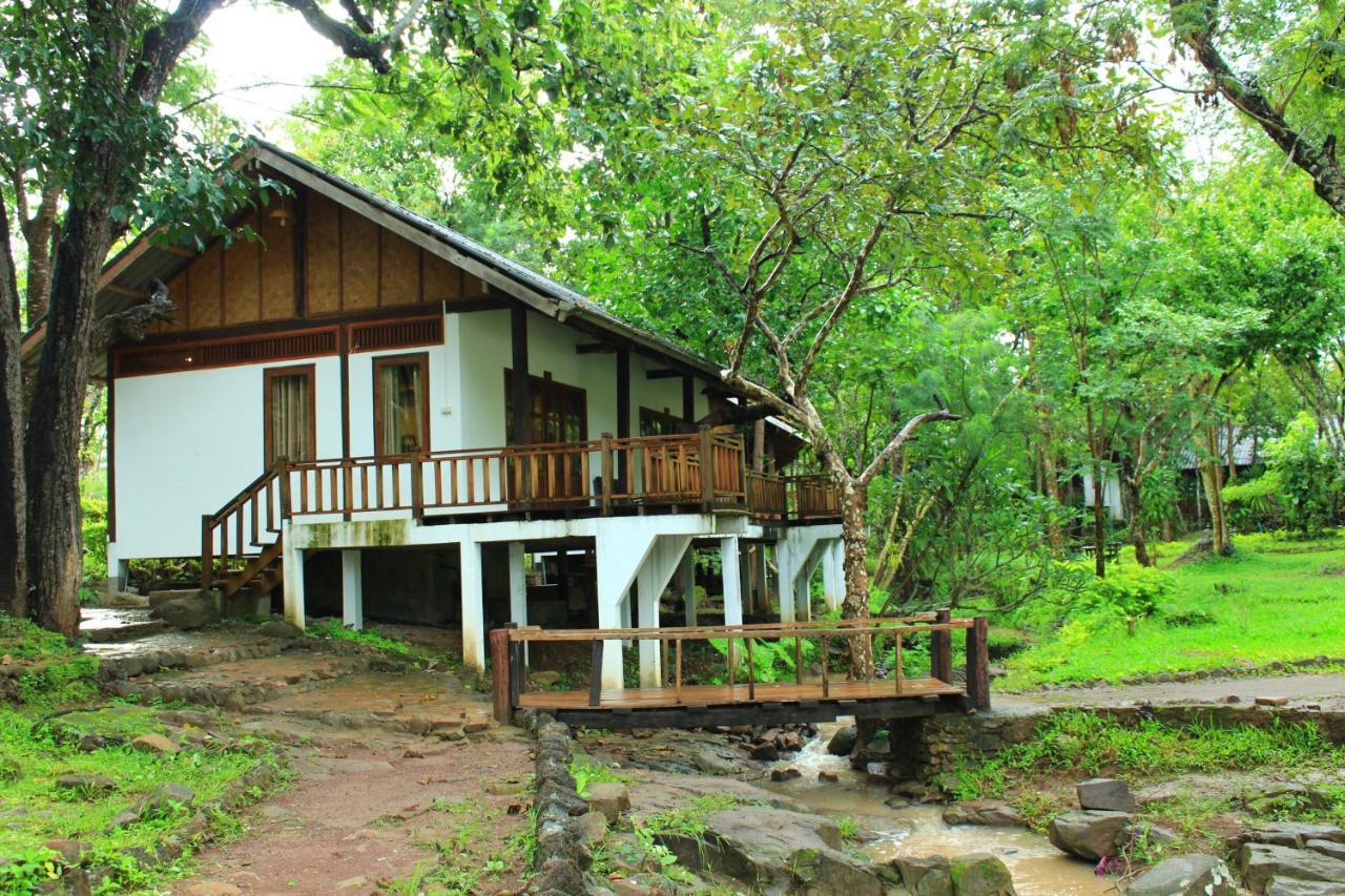 Tadlo Lodge Beng Exterior photo
